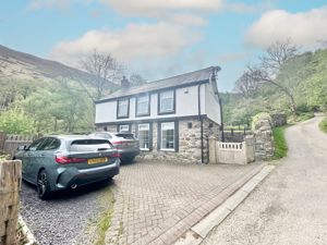 Photo 31- click for photo gallery